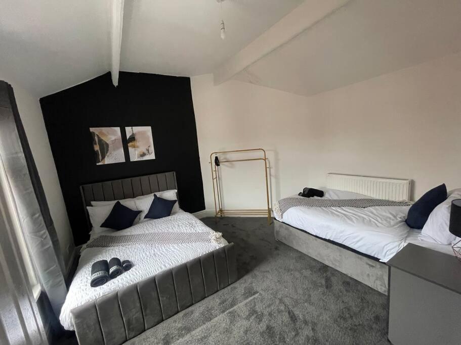 30 Percent Off Weekly Stays - 6 Bedroom House - 11 Beds Blackpool Buitenkant foto
